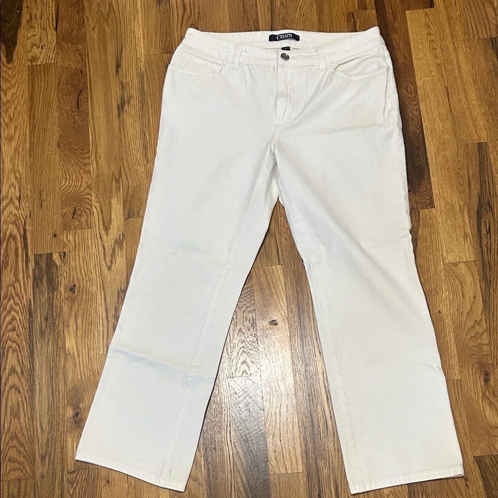 💕5/$15 Chaps Women's Straight Leg Jeans in White